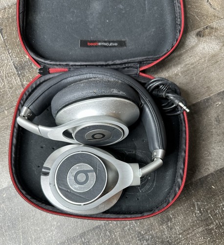 Beats dre executive - by,