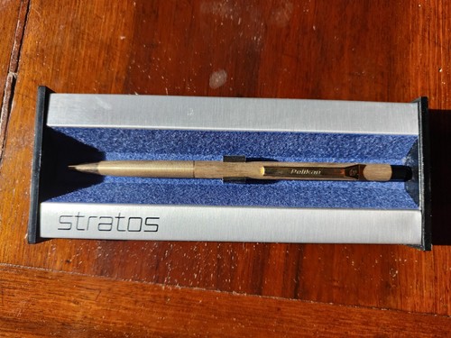 Penna sfera pelikan stratos - penna, a
