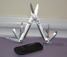 Leatherman Micra Portachiavi Coltello Multiutensile Tascabile Inox con Fodero--Nuovo Altro