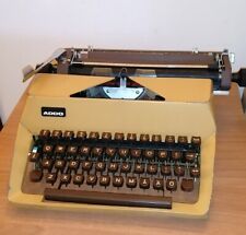 MACCHINA DA SCRIVERE VINTAGE