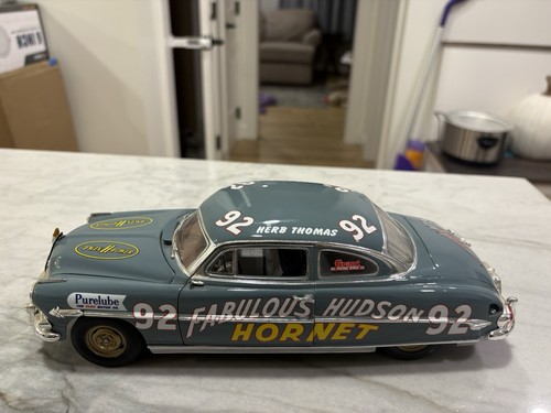 Box herb thomas 1952 - thomas,