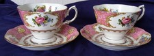 2 TASSES ET SOUS TASSES PORCELAINE ANGLAISE ROYAL ALBERT LADY CARLYLE