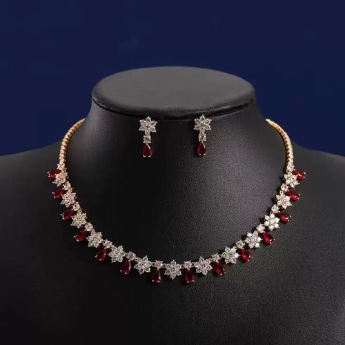 Set orecchini collana
