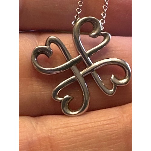 Collana con ciondolo