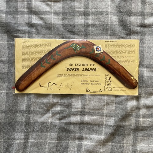 Boomerang vintage mai aperto