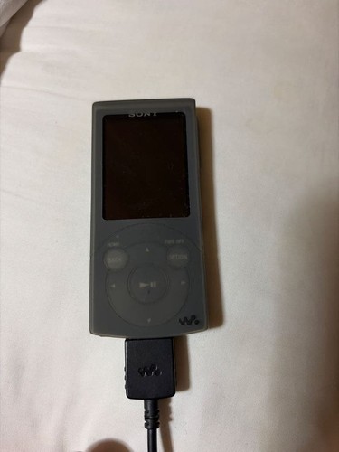 Sony walkman s744 - sony,