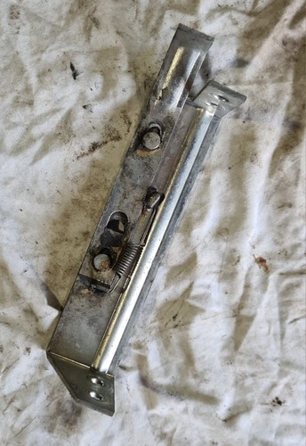 Gancio sella moto guzzi - ,