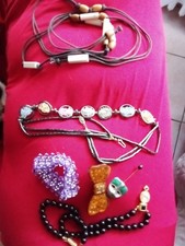 6 oggetti di bigiotteria donna