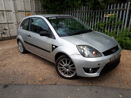 Ford fiesta mk6 zetec silver - s,
