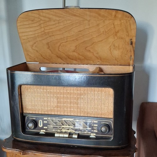 Lesa radio vintage - a, valvole