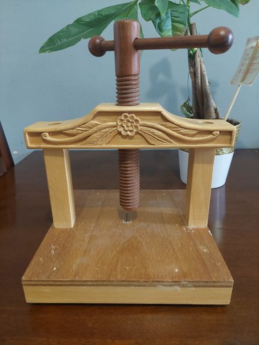 Pressa legno per - in,