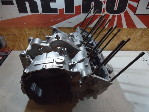 Yamaha fzr1000ru carter - yamaha,
