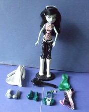 Poupée Monster high Scarah