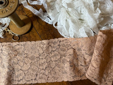 VERO PIZZO DI CALAIS Francia - pizzo beige rosa - 3 metri x 14 cm