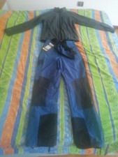 Saleva giacca e pantaloni sci