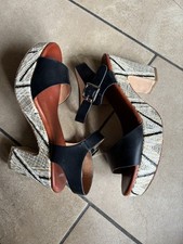 Sandali con zeppa decorata, neri, n.38