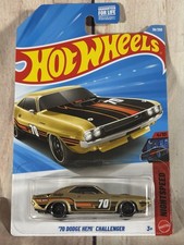 Hot Wheels '70 Dodge Hemi
