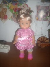  bambola sbrodolina  con vestito originale non funzionante