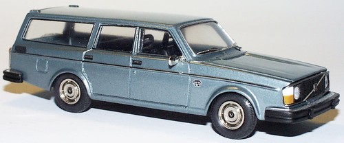 Volvo 245 station wagon - gl,