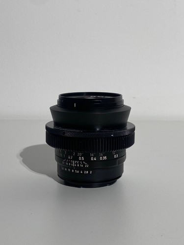 Zeiss milvus 35mm 2 - milvus, f/2