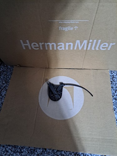 Herman miller aeron classic - miller,