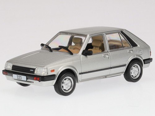 Mazda 323 1984 argento - , modello