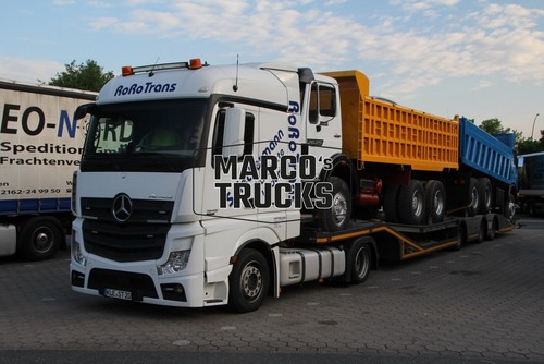 Foto camion mercedes - foto,