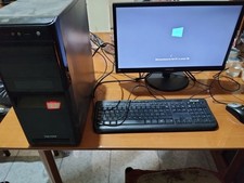 Bundle PC + Monitor + Tastiera