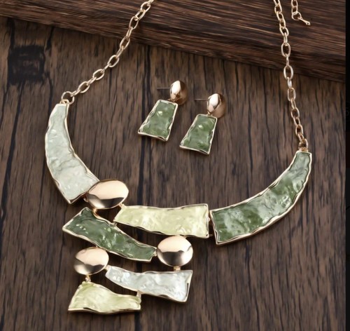 Collana orecchini goccia