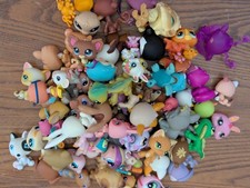 Littlest pet shop - figures,
