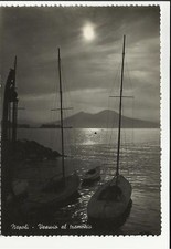 NAPOLI VESUVIO AL TRAMONTO BELLE BARCHE A VELA