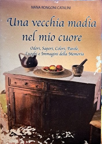 Libro una vecchia madia - vecchia,