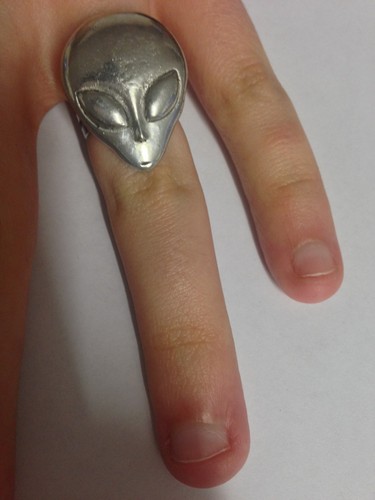 Anello peltro inglese alien - anello,