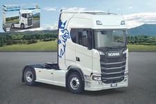 ITALERI IT3965 SCANIA S770 V8