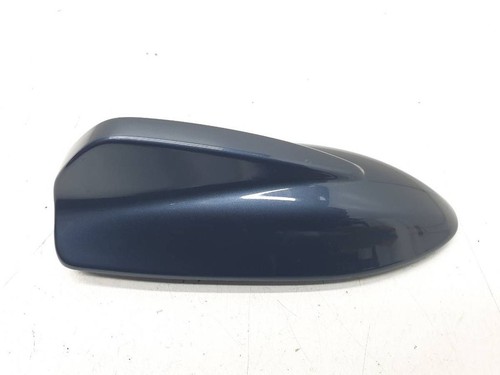 Volvo v40 2017 - volvo, antenna