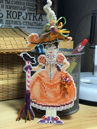 Penelope pumpkin witch - pumpkin,