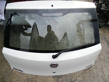 COFANO PORTELLONE POSTERIORE BIANCO FIAT PUNTO 3° SERIE 5 PORTE DAL 2003 IN POI