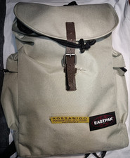 zaino Eastpak look vintage
