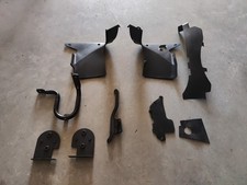 Plastiche Cover, Staffe Varie