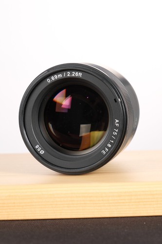 Samyang 75mm fe sony - af, f1.8