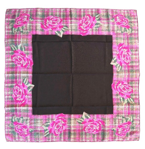 Foulard carré soie - , emmanuel