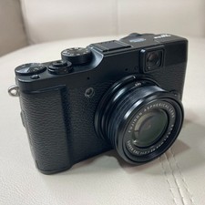 FUJIFILM FX-X10 fotocamera
