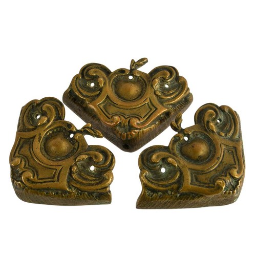 Set tre staffe angolari - di,
