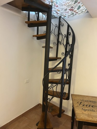 Scala chiocciola ferro - a,