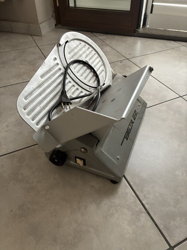 Affettatrice professionale - affettatrice,