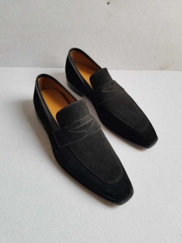 Scarpe uomo fatte - , a