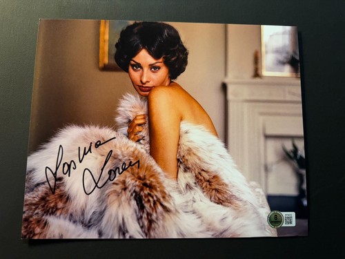 Sophia loren hot - sophia, hot!