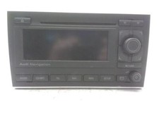Audi A4 8E B7 radio navigatore