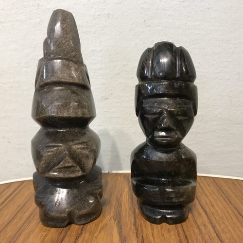 Statua ossidiana intagliata - 2x,