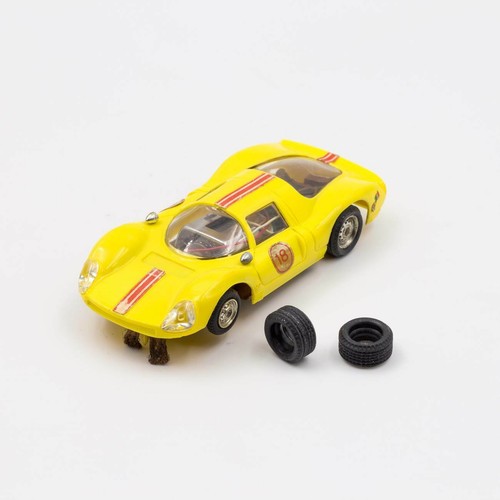 Policar gomme slot - , 1:32